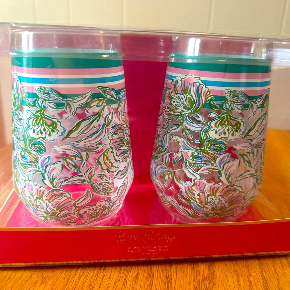 Lilly Pulitzer 22oz acrylic wine glasses